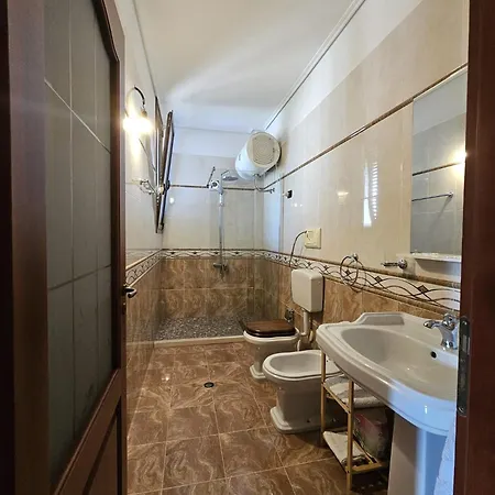Ladybug House Апартаменты *